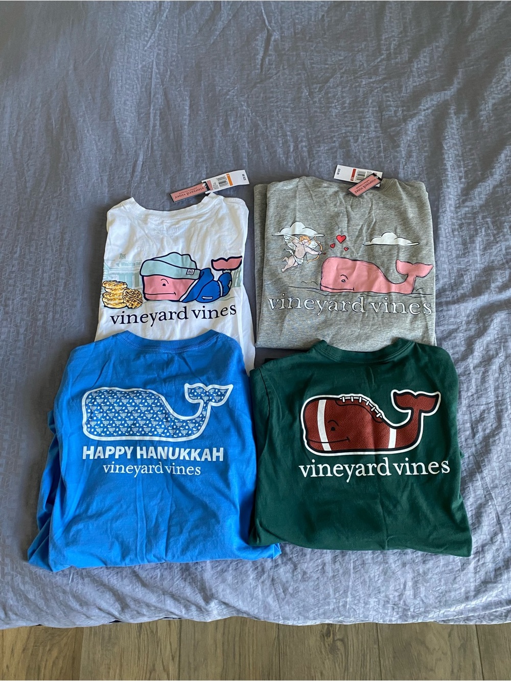 Vineyard Vines 4 shirts bundle